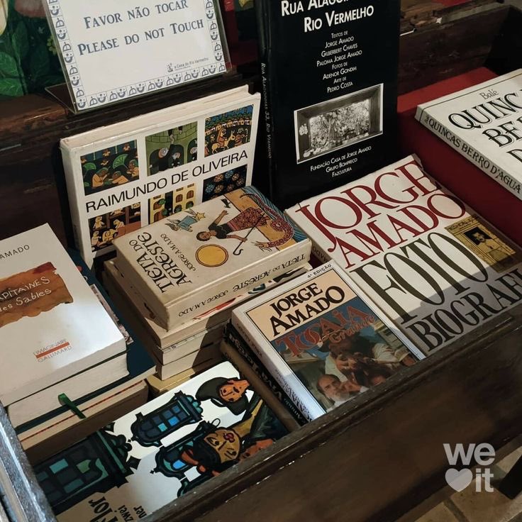 studymiranda's tweet image. 🔎 ✶ #studytwt #studytwtbr  › 𖫓 

♪    . Miranda; ela/dela; 07; 2/3 EM  𖣠ᵎᵎ 

 ۫   ⋆ ࣪.  🇺🇸 (avançado), 🇪🇸 (fluente).

𝗳ocus ❜: escola/estudos e enem 

♡ : ler, escrever, true crime, música, cinema, história, poesia e literatura brasileira.