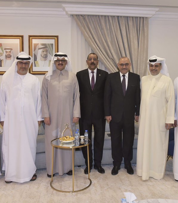 في ديوانية سعادة سفير الإمارات لدى الكويت د.مطر النيادي .. بصحبة سفير السعودية سمو الأمير سلطان بن سعد