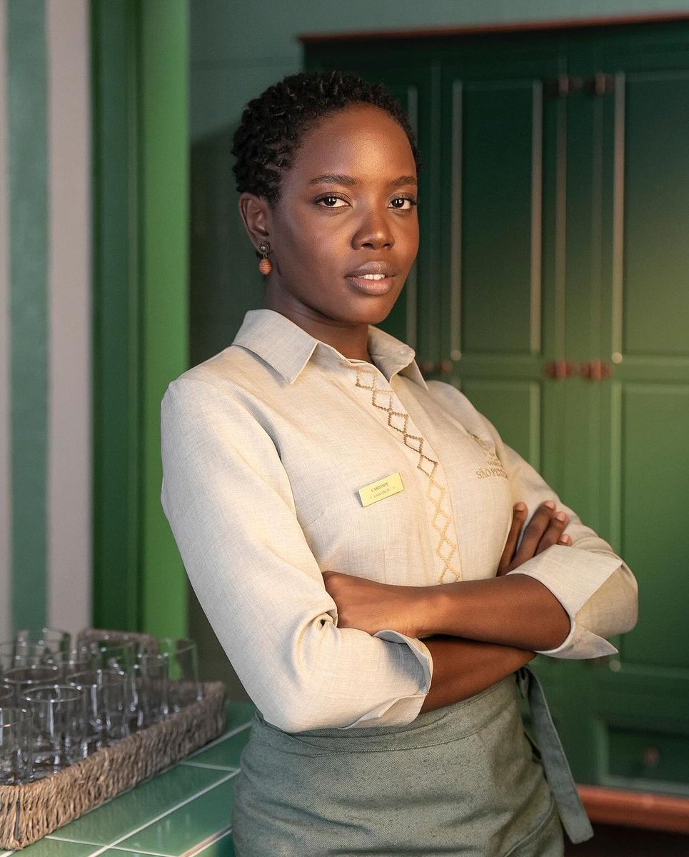 Primeira imagem de Clara Moneke como “Caridade”, sua nova personagem na novela “Rancho Fundo”, novela das 18h que estreia dia 15 de abril.