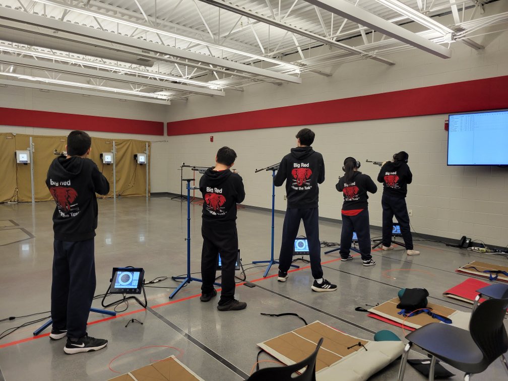 Northeast Georgia Top Guns <a href="/GCSS_GHS/">Gainesville HS</a> <a href="/goredelephants/">Go Red Elephants</a>