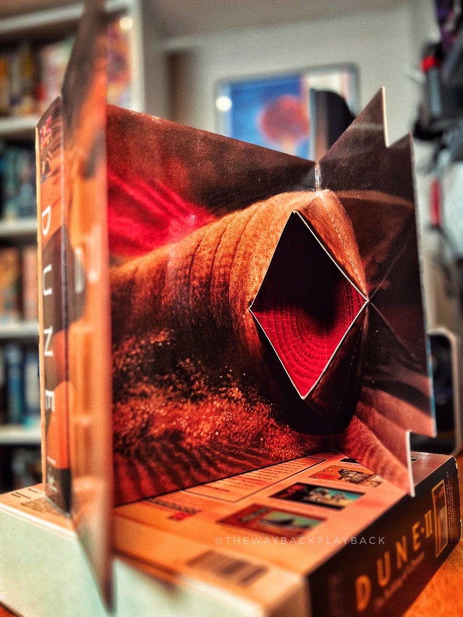 thewaybackplybk's tweet photo. Dune (1993): Sandworm Variant

#thewaybackplayback #virgingames #cryo #dune #dune2 #denisvilleneuve #davidlynch #spice #opera #desert #water #sand #retrogaming #retrogames #retrogamer #bigboxpcgames #pcbigbox #bigboxpc #bigboxpcgames #zendaya @dunemovie https://t.co/37aGQFFcM6