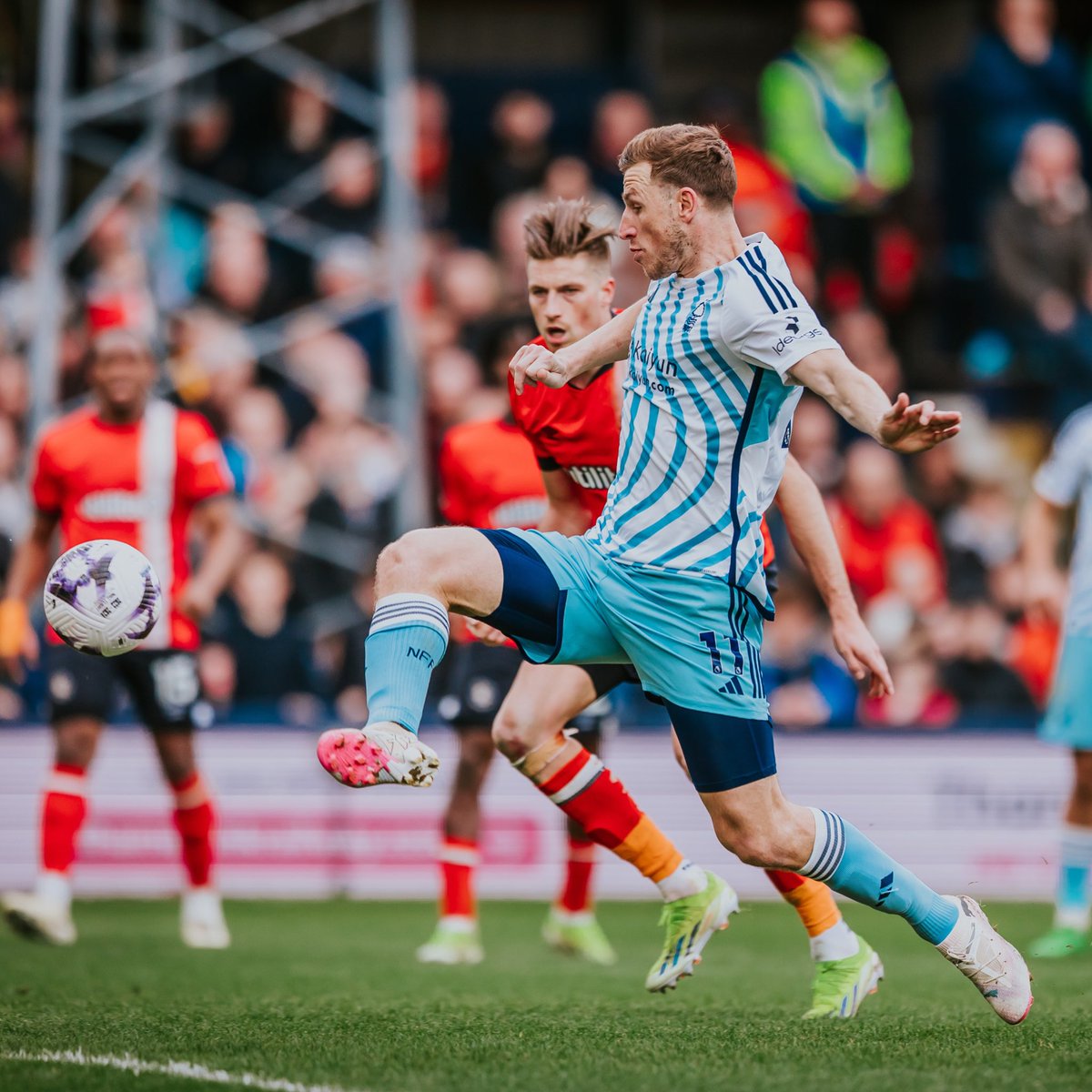 ReportGaribaldi's tweet photo. HT | Ahead at the break! 

🎩 0-1 🌳

#NFFC https://t.co/IhAVHmyGZT