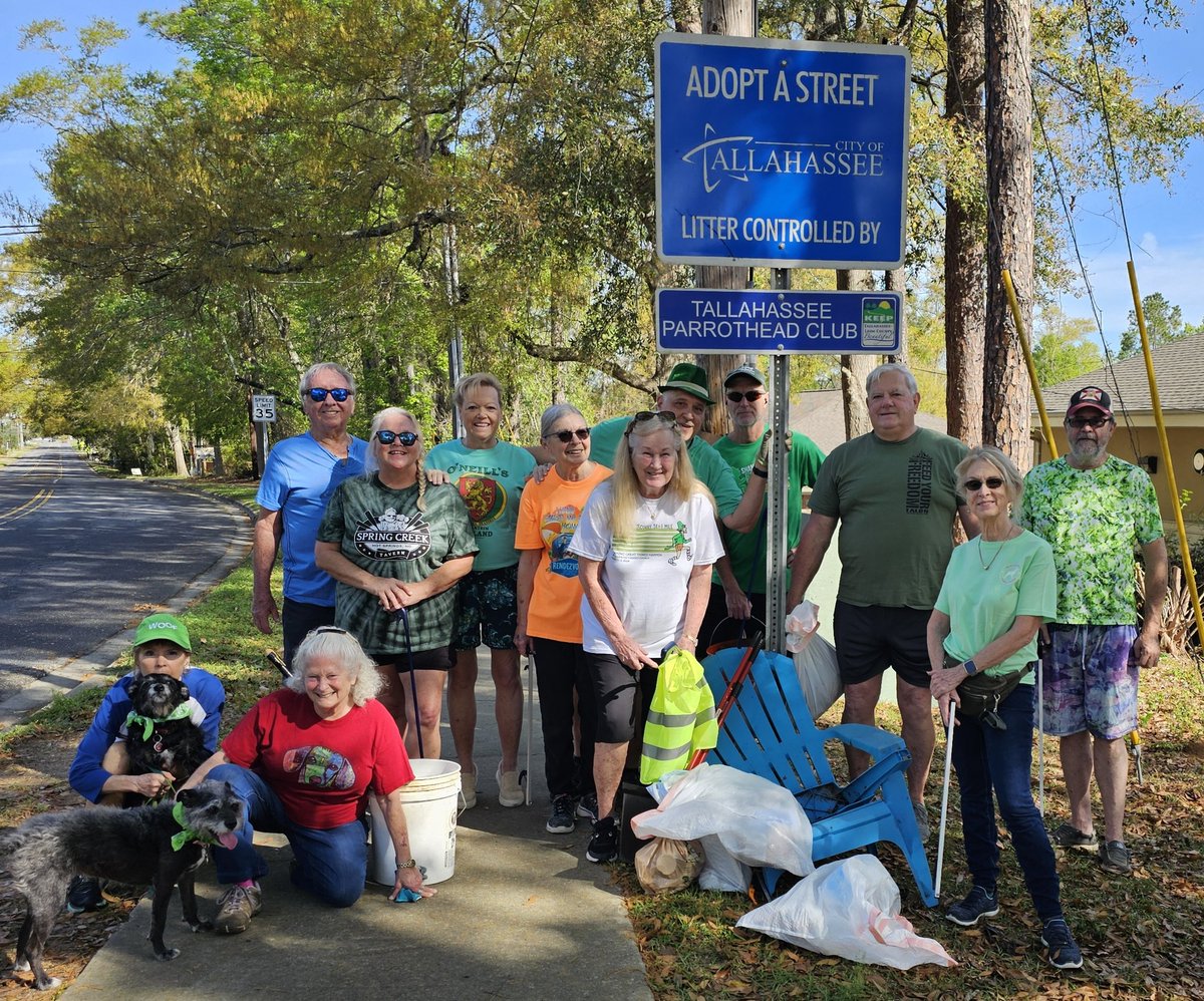 gatorrican's tweet photo. @JDSpradlin @Margaritaville @RadioKirsten @WCTV on this beautiful spring morning the Tallahassee Parrot Head Club performed their quarterly Environmental Street Clean Up.    Nice job. Club motto-Party with a Purpose. FINS UP https://t.co/6GDtM8w09X