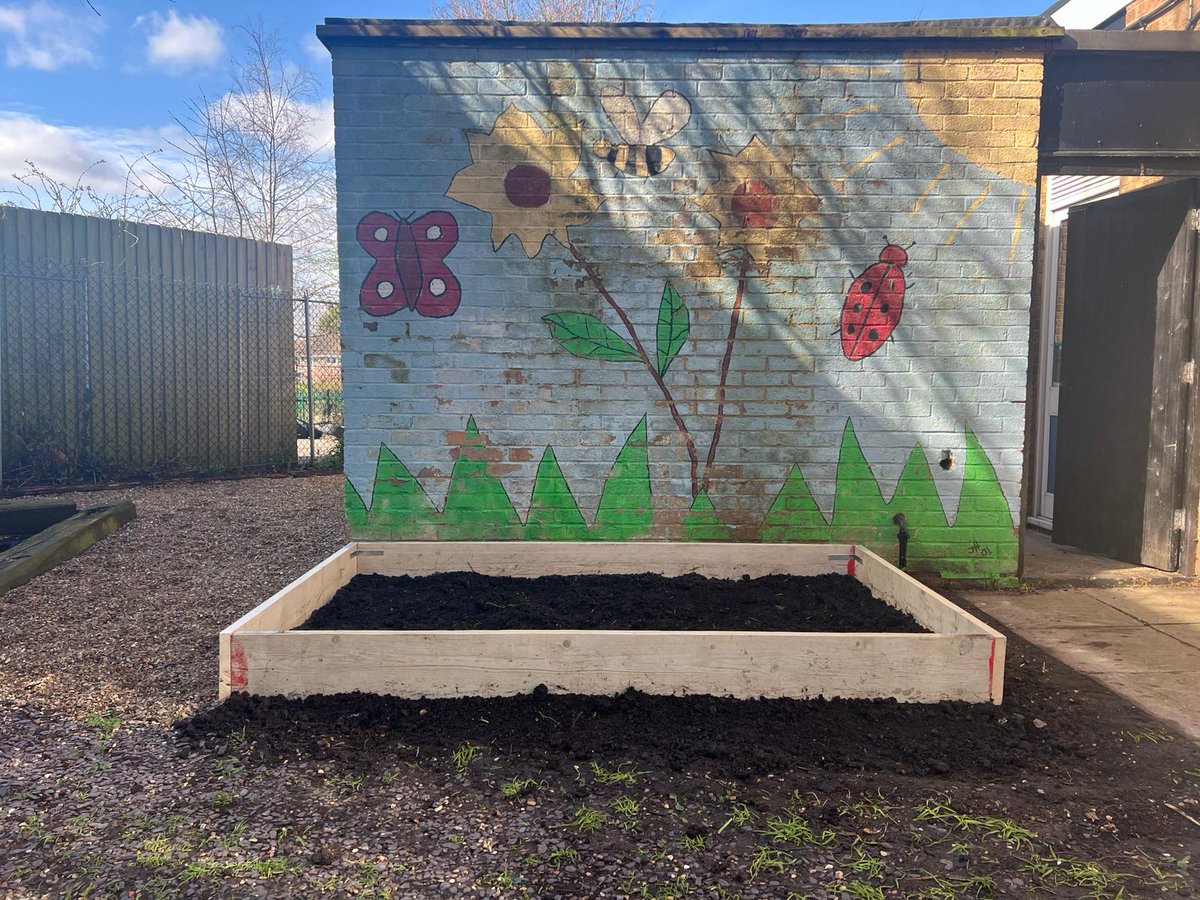 StHuntingdon's tweet photo. More work has been happening in our sensory garden.
A massive thank you to Miss Bradley and Mr Clark for giving up some time on their weekend to create our new raised bed. We will be using this to grow some vegetables in the coming months.
@EcoSchools https://t.co/SjwRx4CmXc