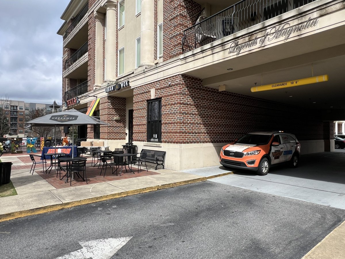 Lite Favorites 96.3 WLEE tweet media