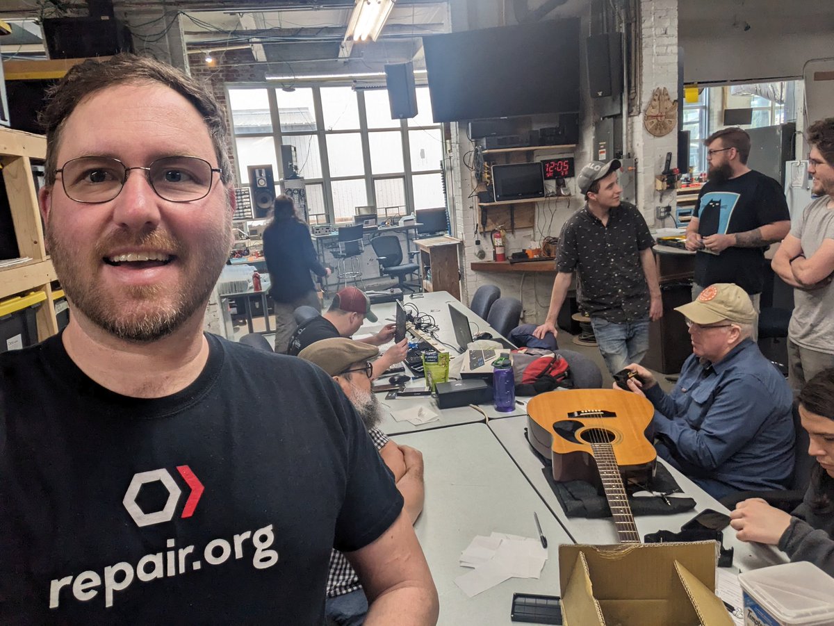 Kyle Wiens tweet media