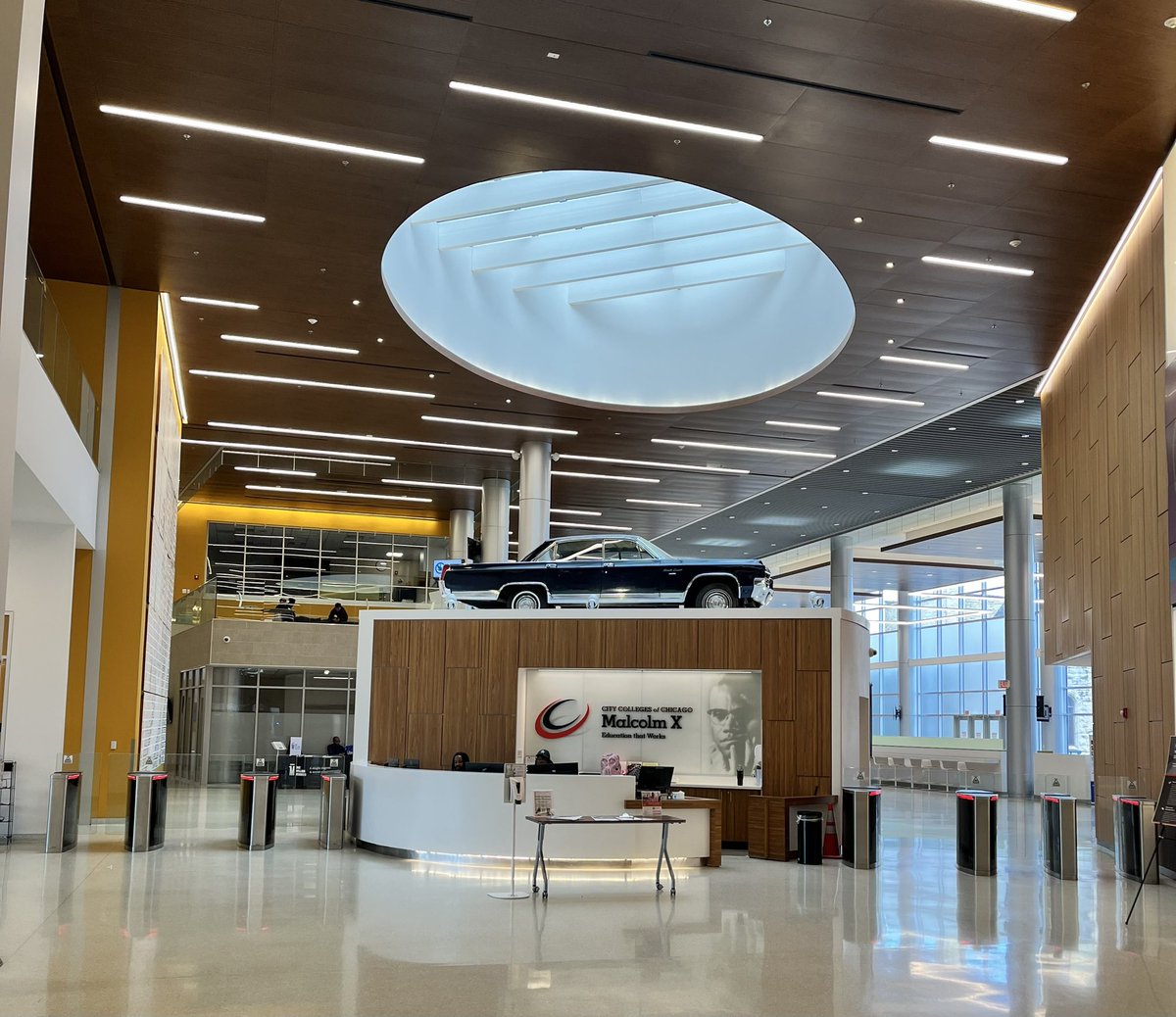 BlackHawkCollAD's tweet image. NJCAA Division I Women’s Basketball North Central District Championship in Chicago, IL. 

Malcolm X College (Region 4) hosts North Dakota State College of Science (Region 13).