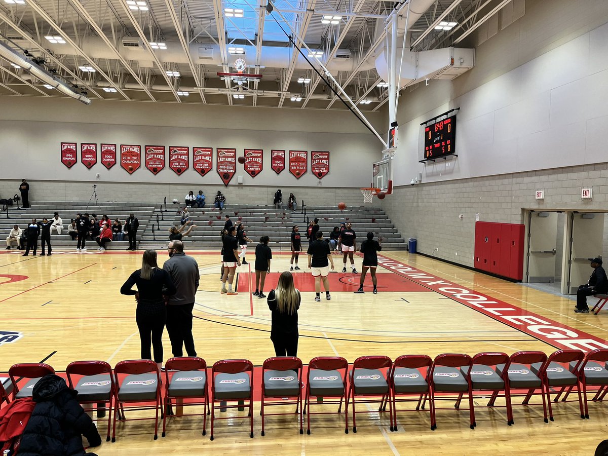 BlackHawkCollAD's tweet image. NJCAA Division I Women’s Basketball North Central District Championship in Chicago, IL. 

Malcolm X College (Region 4) hosts North Dakota State College of Science (Region 13).