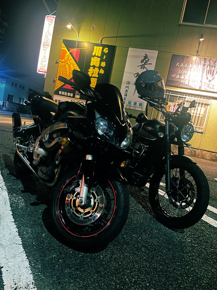 TA_01007's tweet photo. 今日はプチツー
銭湯からのバイクはただの罰ゲーム
だったw
ラーメン美味かったなー
#HONDA #cbr600 #cbr600f4i
#pc35
#hondacbr600 #supersport
#SSバイク #SS乗り
#バイク好きな人と繋がりたい
#ツーリング仲間募集中
#バイクのある風景
#バイクのある景色
#バイクのある生活 https://t.co/vInkFiI6s6