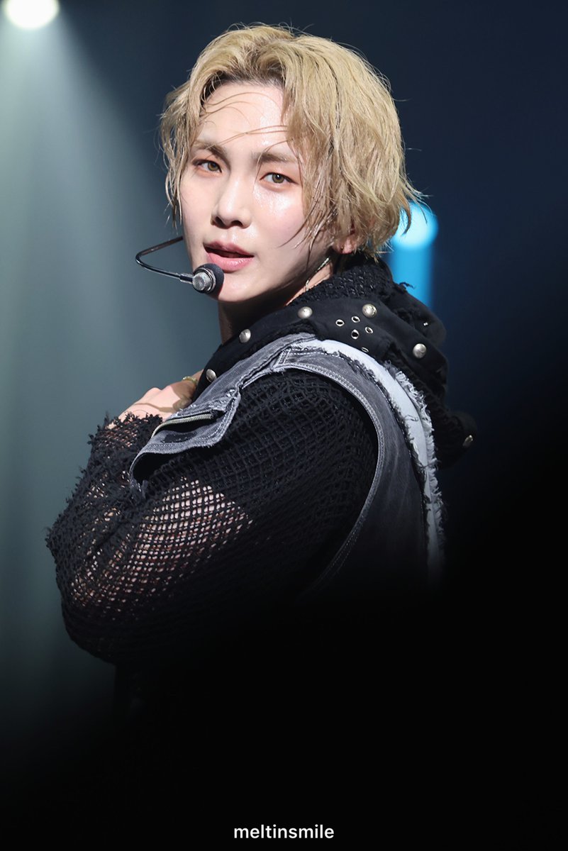 240316 SHINee World VI Prefect ILLUMINATION IN HONG KONG

우리 기범이 너무 예뻐ㅠㅠㅠㅠ

#샤이니 #키 #SHINee #key #キー #기범