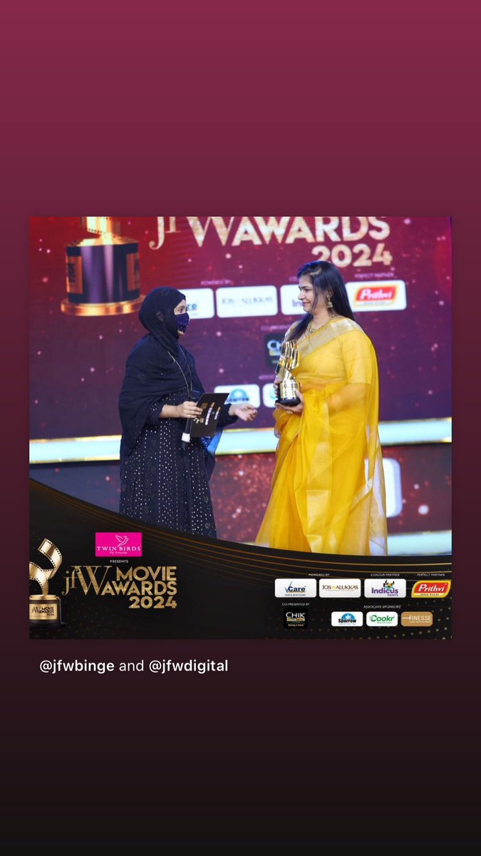 Chinmayi Sripaada tweet media