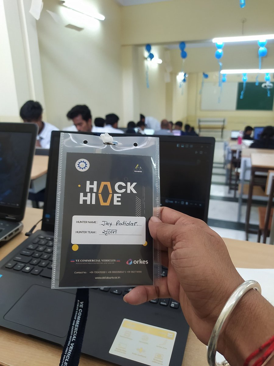Jay_Patidar_1's tweet photo. Hey Hackers, I'm at the GitHub booth at #HackHive @techhunterssss. 

Excited to explore more about @GitHubEducation and education pack. #GitHubAtHackHive #techhunterssss https://t.co/cRtmj1aW75