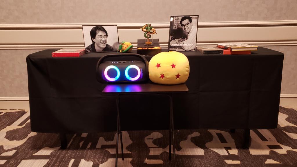SEMoelleringVA's tweet photo. Spoke a bit about Toriyama's impact on my life and career at #Allcon2024.
Thanks to my friends at #Geeks5ever for inviting me to join them.
If you do nothing else with your life, try to bring joy and passion into the lives of those around you as Toriyama did for all of us. https://t.co/M3N368eV3q