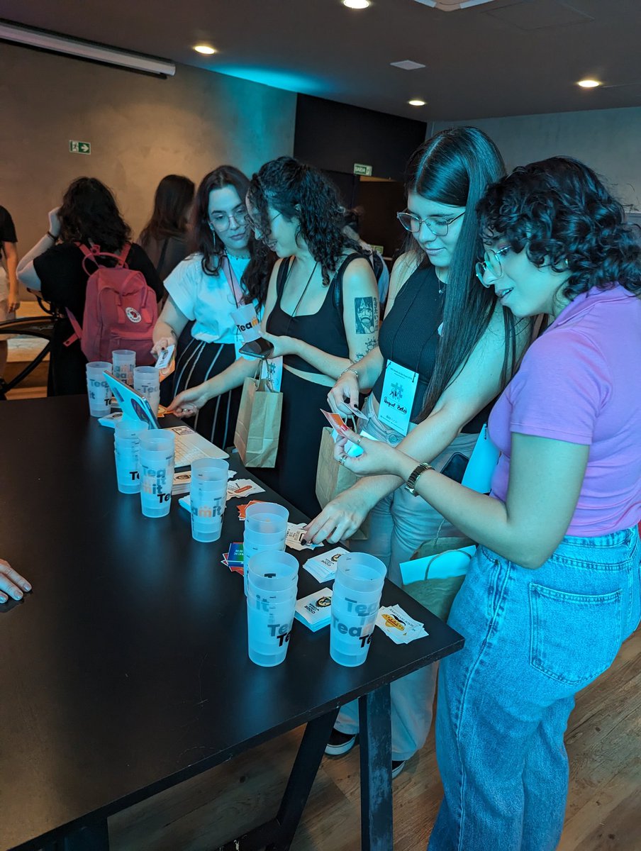 E estamos no IWD Sudeste, evento exclusivo para mulheres! <a href="/lorelocks/">Hi Lorena! - recruiter cansada</a> e <a href="/RafaelaGalembe1/">Rafaela Galembeck</a> estão lá pra conversar com todas vocês sobre carreira internacional! ❤️

#tech #iwd #dev #JobAlert #bolhatech #bolhadev