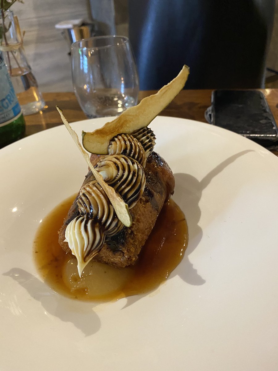 Best pre-match lunch ever! <a href="/VolpeNeraDublin/">Volpe Nera</a> #IREvSCO