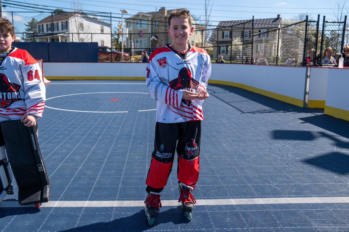 CapsYouthHockey's tweet photo. Congratulations to the Fredericksburg Phantoms, the 2024 CIHL Elementary School Champions!
And big congrats your ES MVP, William! #CIHL https://t.co/cYAXkaFzEg