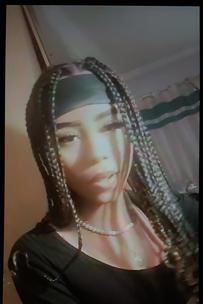 Can you help us trace missing girl Cheriah, aged 12 from Bracknell. She has links to Reading and London and was last seen wearing a coat with a fur lined hood and light leggings. If you see her ☎️ 999 or call 101 with info TVP ref 43240122721.