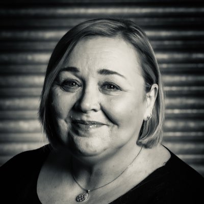 Fiona Kane tweet media
