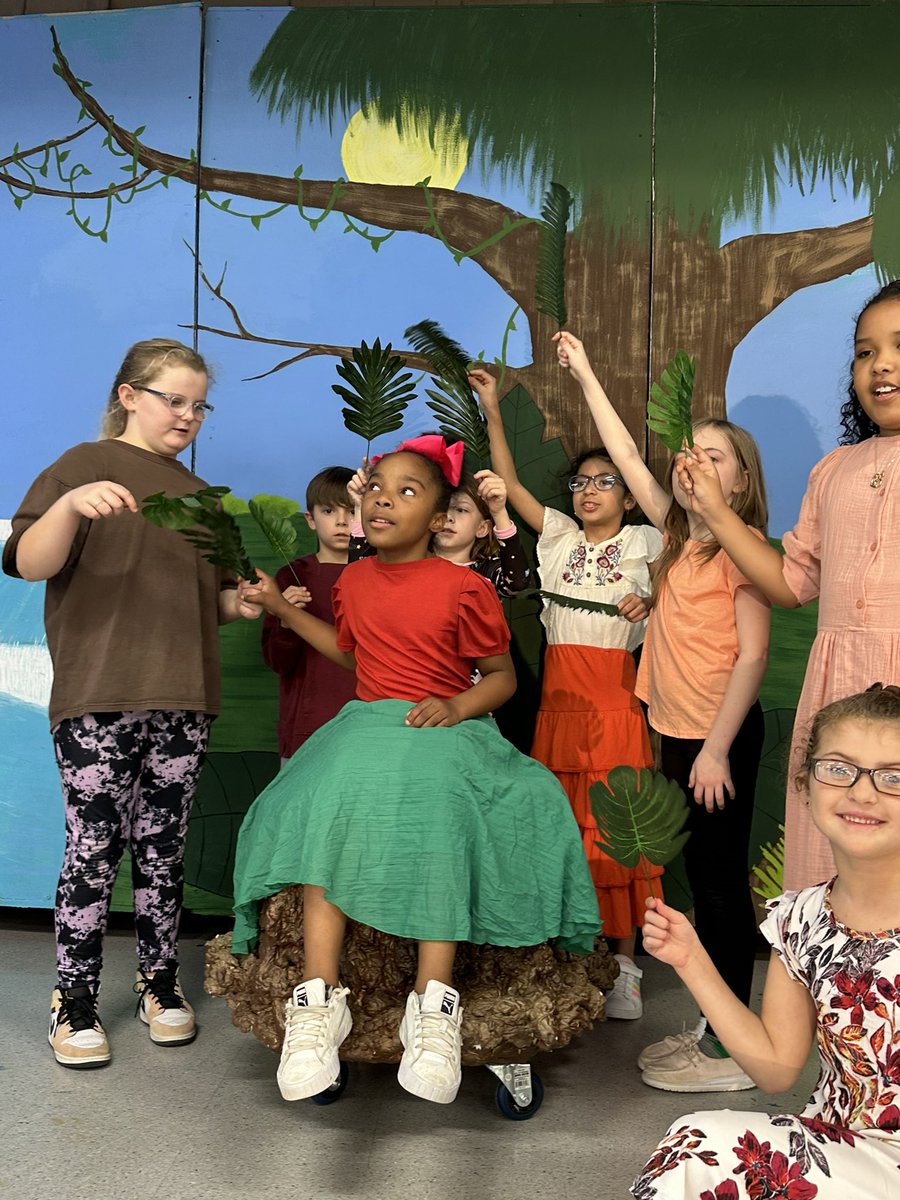 Our school musical, Once on this Island Jr, is next week on March 22nd & 23rd at 7:00pm! Tickets are $5 and can be purchased in advance or at the door Come out and support our students in the arts! @ArtsGscs Facebook Event: fb.me/e/6K8wbWqQ0