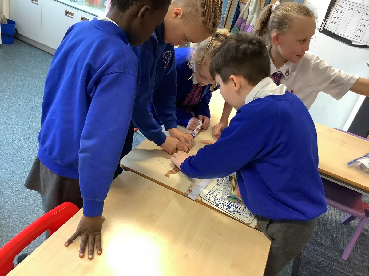 Gateway Academy tweet media