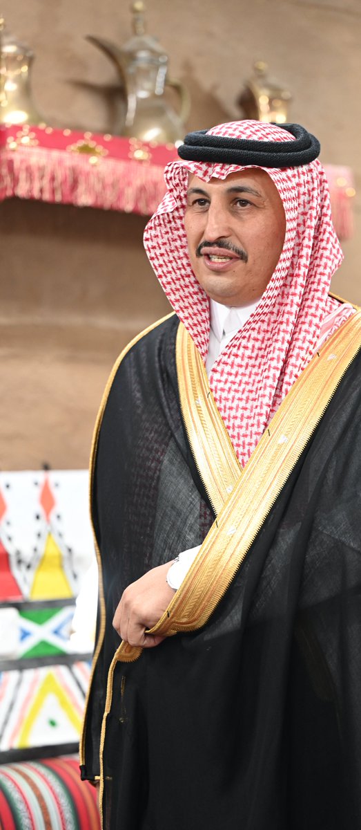 Al_mar3i's tweet photo. آل مرعي يدشن حفل كتاب ” أكاديميون خدموا في الوطن” https://t.co/NUMbsm3cIh https://t.co/ilWJRFY0js