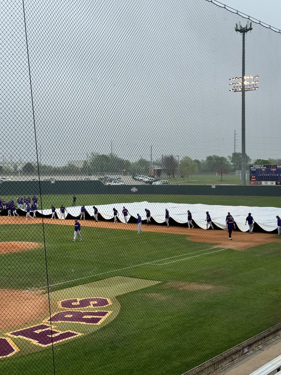 Welcome to spring sports as UMHB baseball is to face McMurry and softball Howard Payne this afternoon.