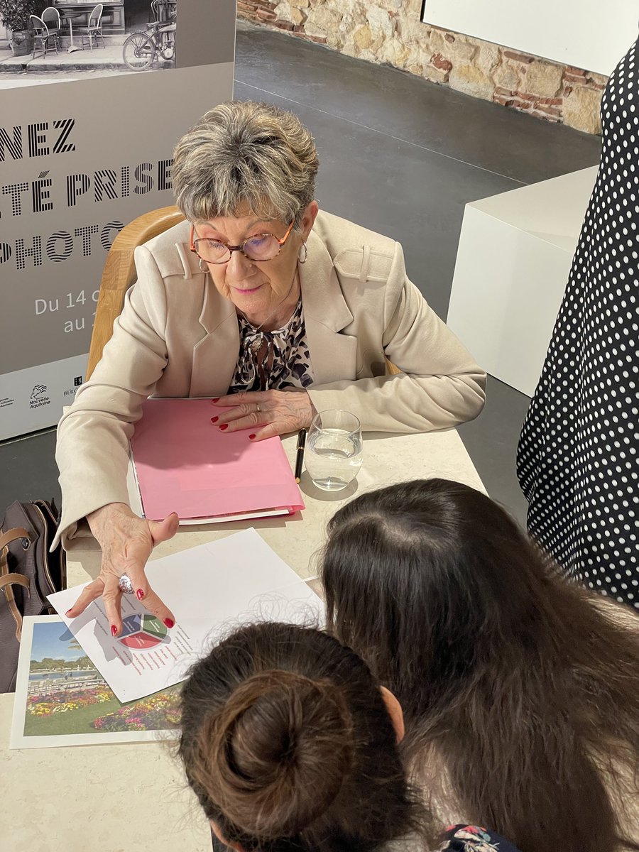 Rencontre avec des jeunes du conseil municipal de #Bergerac dans le magnifique cadre du musée #Dordonha Un entretien fleuve qui viendra alimenter leur projet vidéo de sensibilisation à l’engagement citoyen. La jeunesse, moteur du monde de demain! 💪 #EngagementCitoyen