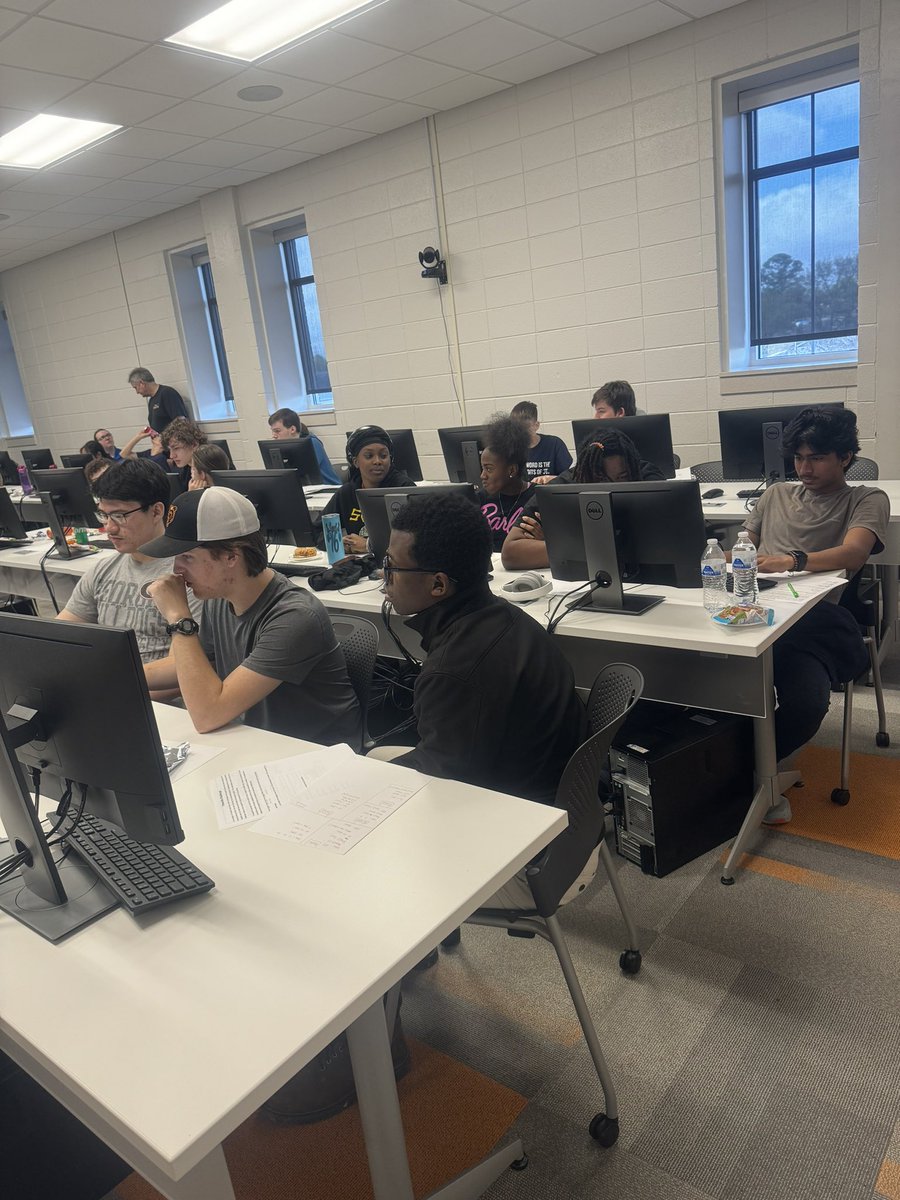 PandaSuneetha's tweet image. Students from @BibbSchools including @NEHSRaiders, @CHChargers, @howardhshuskies showcase their programming skills at Mercer University Computer Science High School Programming Contest #STEMeducation #codingcontest