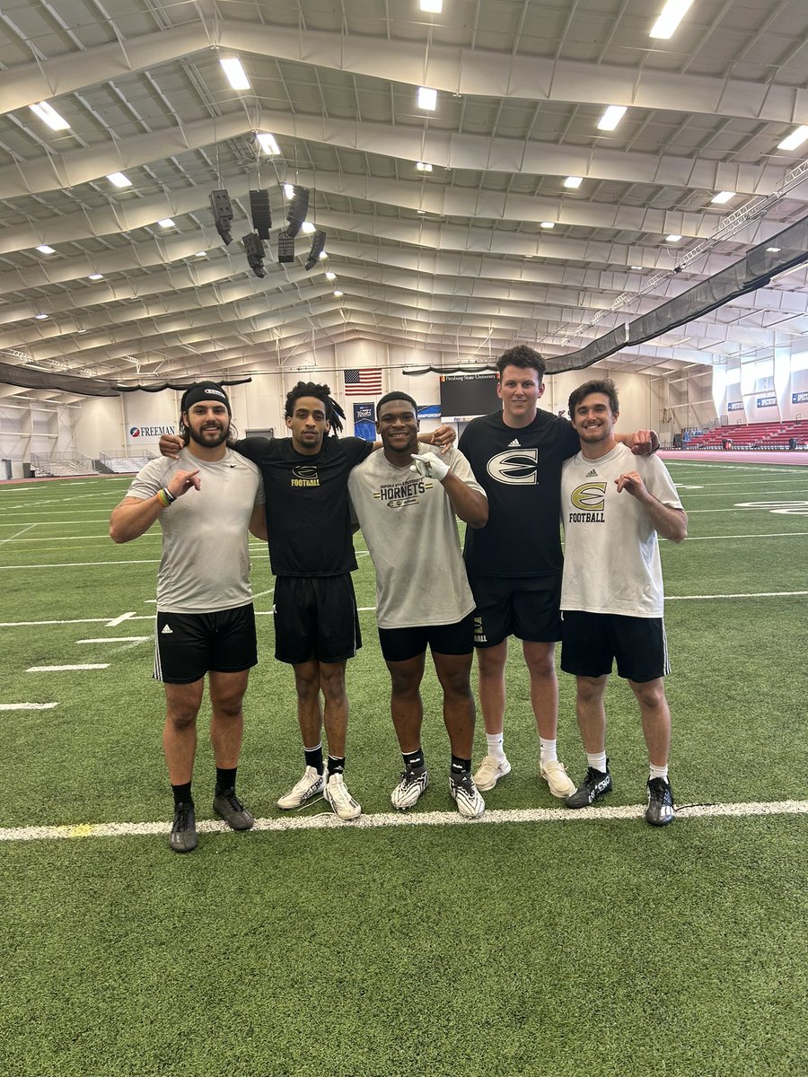 ESU Hornet Football tweet media