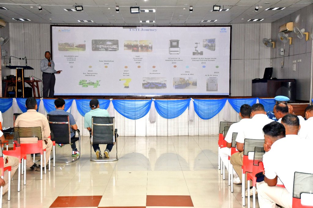 106bnraf organised a lecture by Tata Steel Technical Institute of jamshedpur at their base camp, enlightening employees about the current technical landscape and the significance of technical education #Industrial Insights.