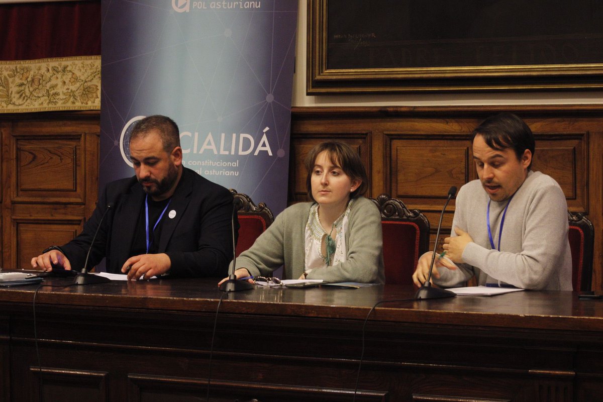 Iniciativa pol Asturianu tweet media