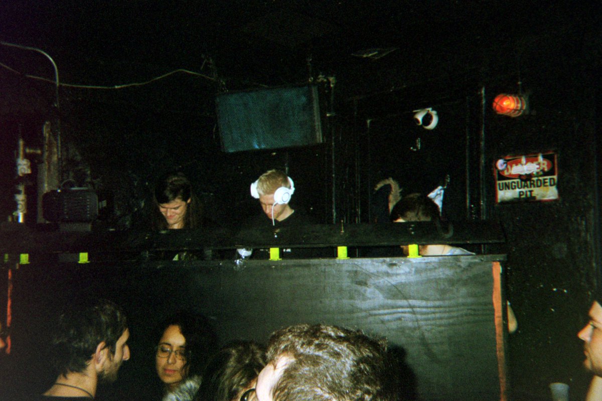 ONE WEEK 

LETS GET IT 

🎟️🎟️: rushpromo.ticketleap.com/ternion-sound-…