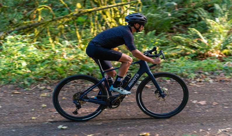 EnergyAvatar's tweet photo. La #bicicleta eléctrica Moots Express de fibra de #carbono.

https://t.co/J7eTm7U1Wc https://t.co/T2SVViRfJ7