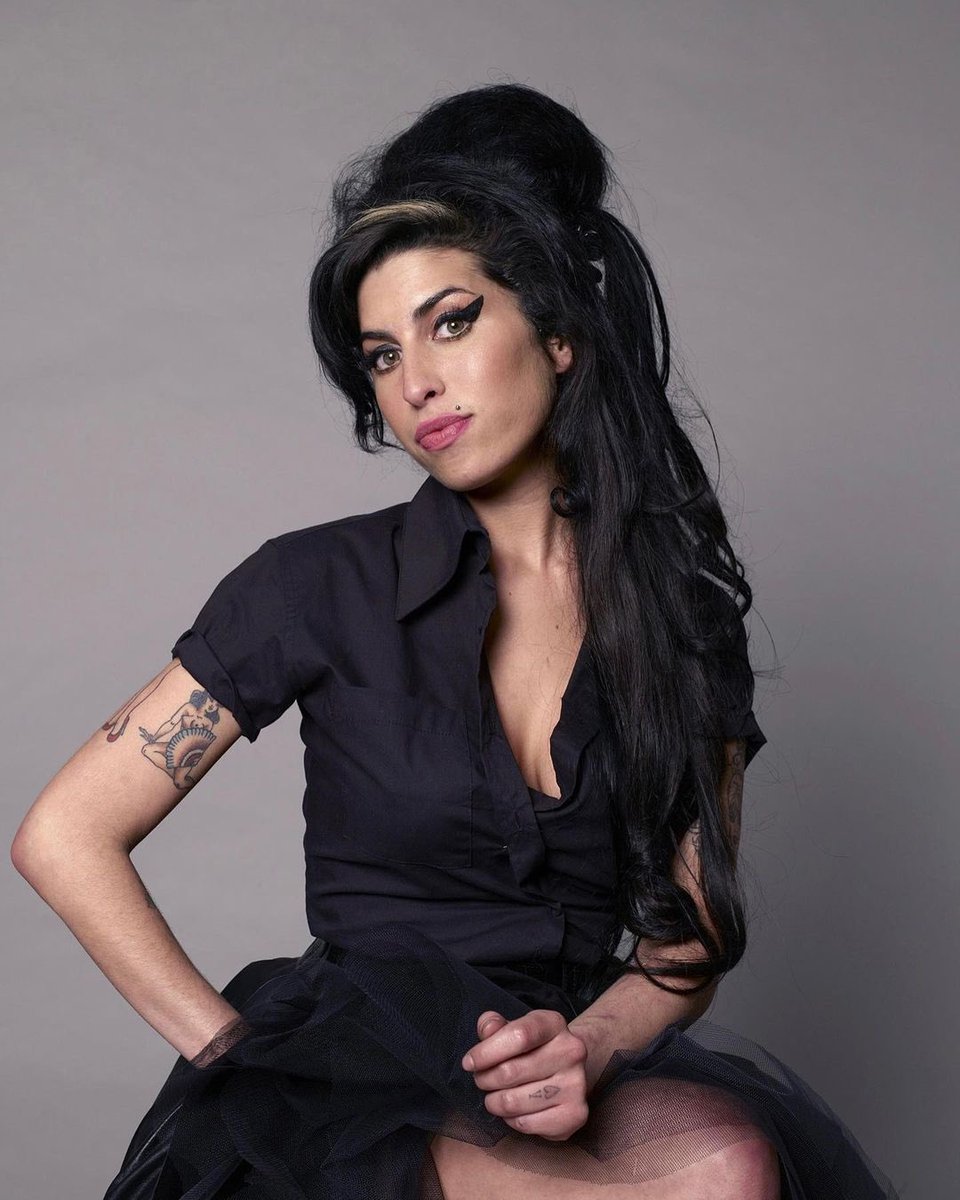 amywinehouse tweet picture