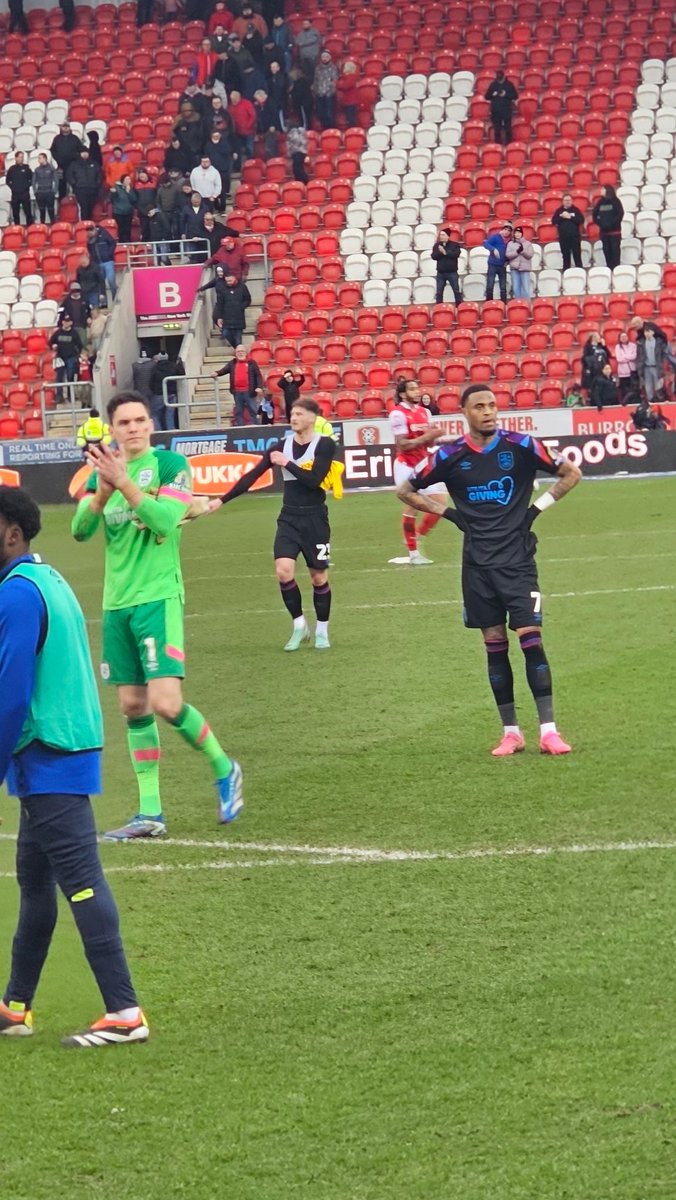 takesthatchance's tweet image. Not what was required! #onepoint