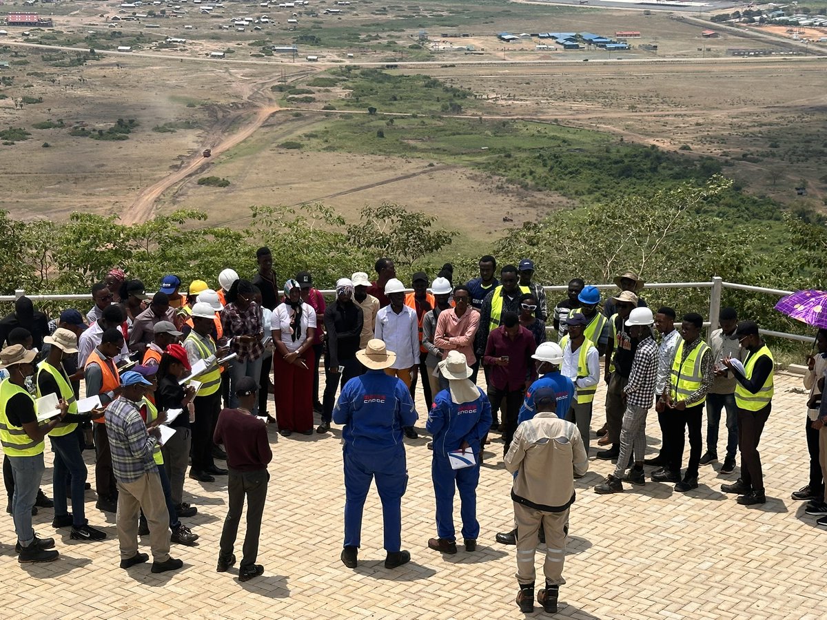 Gratitude to @PAU_Uganda for an insightful & enriching field visit to the oil and gas project sites. Their coordination & facilitation made this experience valuable, deepening our understanding of this vital industry.

#UgOilJourney

#CreatingLastingValue