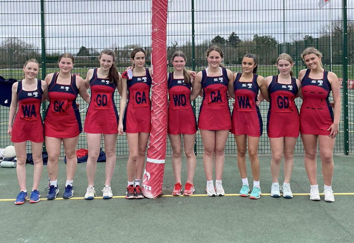 Some brilliant matches also on display closer to home. Thank you @benendenschool & @EpsomC_Netball for some great matches and in particular @CHSchoolHorsham & @Cran_Netball who stepped in to play us last minute 🤩