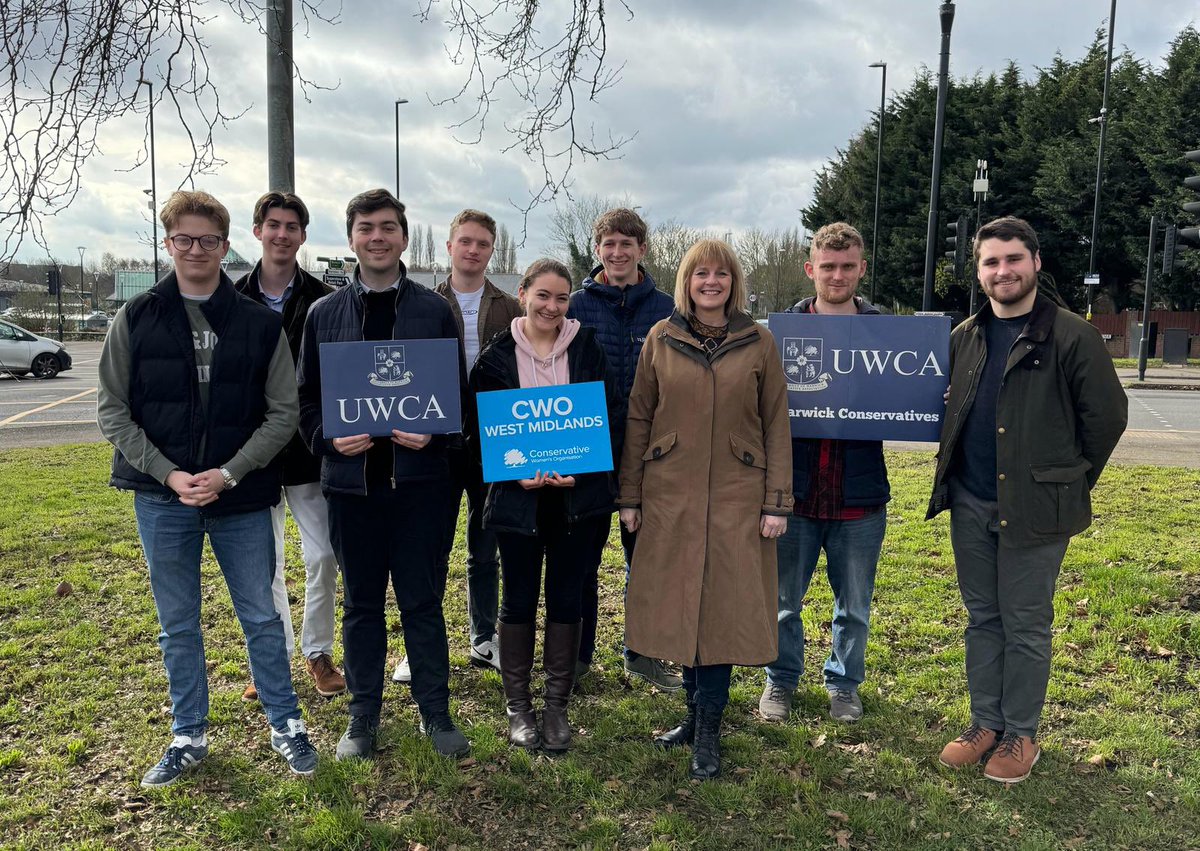 It was lovely to be out campaigning in Coventry with Jackie Gardiner today, supporting Ryan Simpson ahead of local elections in May! A lot of positive feedback from residents, a very successful morning!
