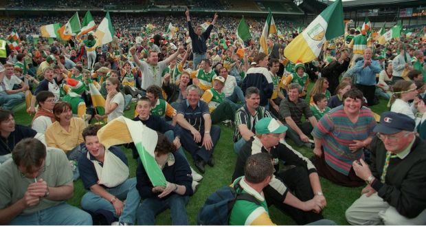 bar_notlar's tweet photo. Great win today @GaaClare
You couldn't be beating those lads enough #remember98 https://t.co/To6AgSzhZm