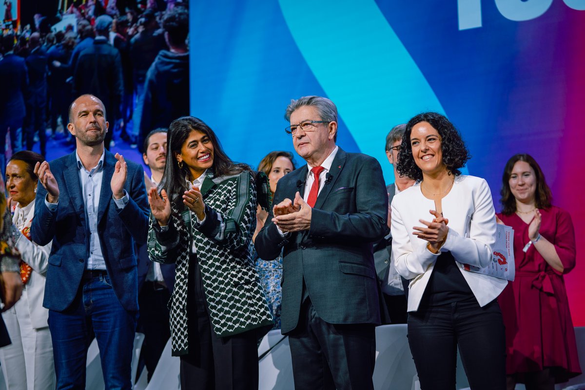 JLMelenchon's tweet photo. Le 9 juin, votez pour la paix et donnez-nous la force de tout changer avec @ManonAubryFr !

Votez pour l'#UnionPopulaire ! https://t.co/QITA21xgFd