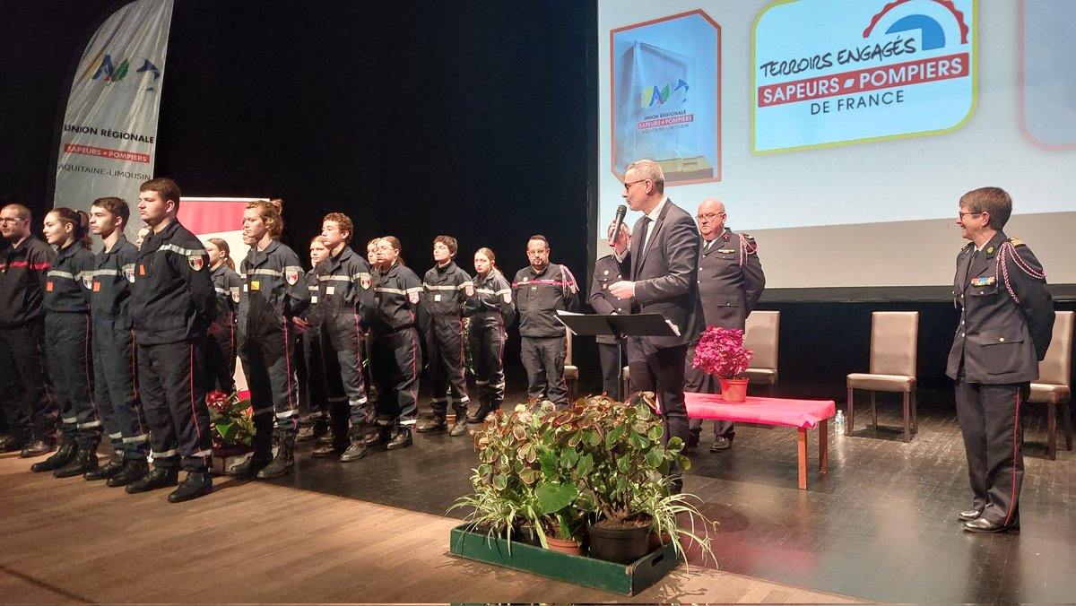 Brunner33510's tweet image. Congrès de @URSPAL18 2024 : échanges sur le réseau, les sujets d'actualité et de la convivialité...2 jours d'engagement associatifs ! 🙏 à nos collègues de l'UDSP87 pour cette belle organisation !
 @PompiersFR @OdpPompiers 
@udsp_gironde 
@BoslandJP