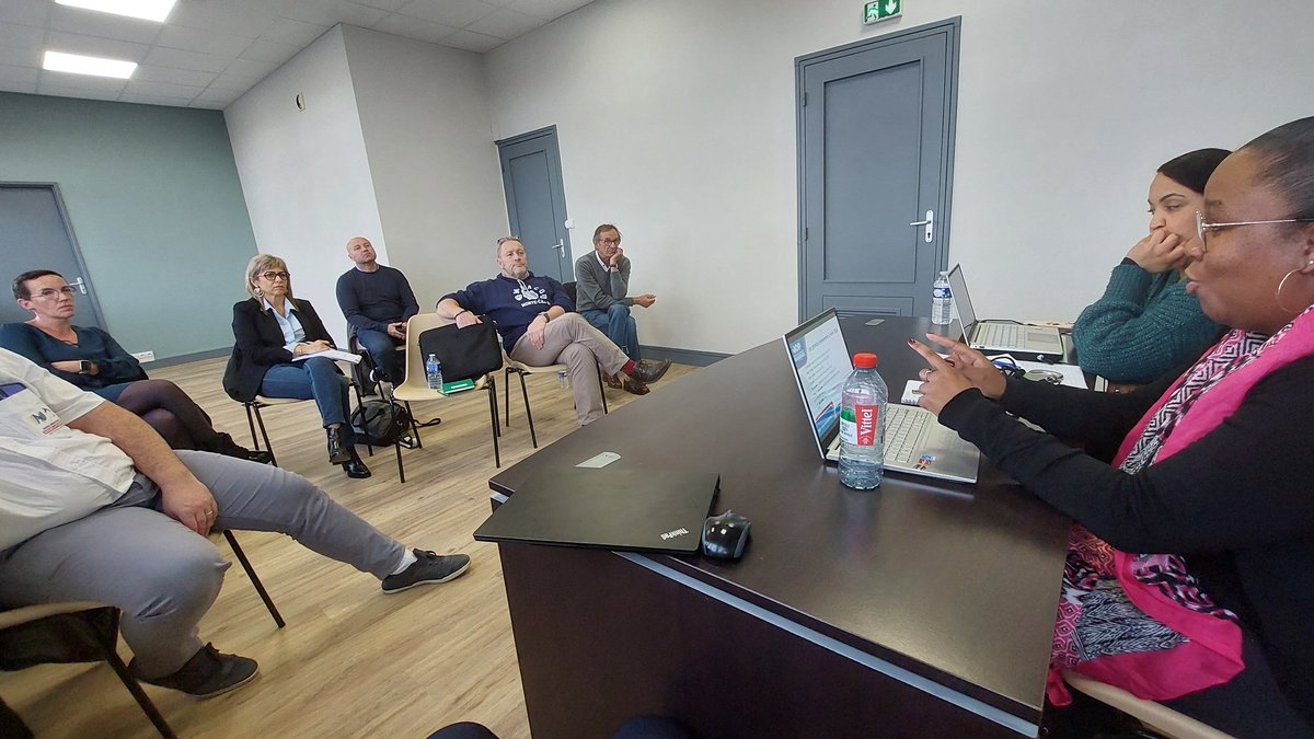 Brunner33510's tweet image. Congrès de @URSPAL18 2024 : échanges sur le réseau, les sujets d'actualité et de la convivialité...2 jours d'engagement associatifs ! 🙏 à nos collègues de l'UDSP87 pour cette belle organisation !
 @PompiersFR @OdpPompiers 
@udsp_gironde 
@BoslandJP