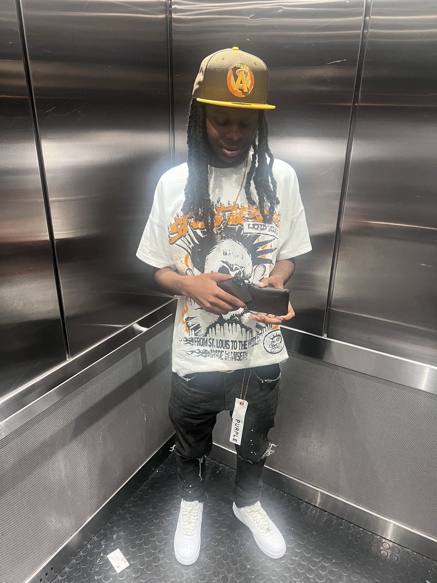 Wavy🌪️ tweet media
