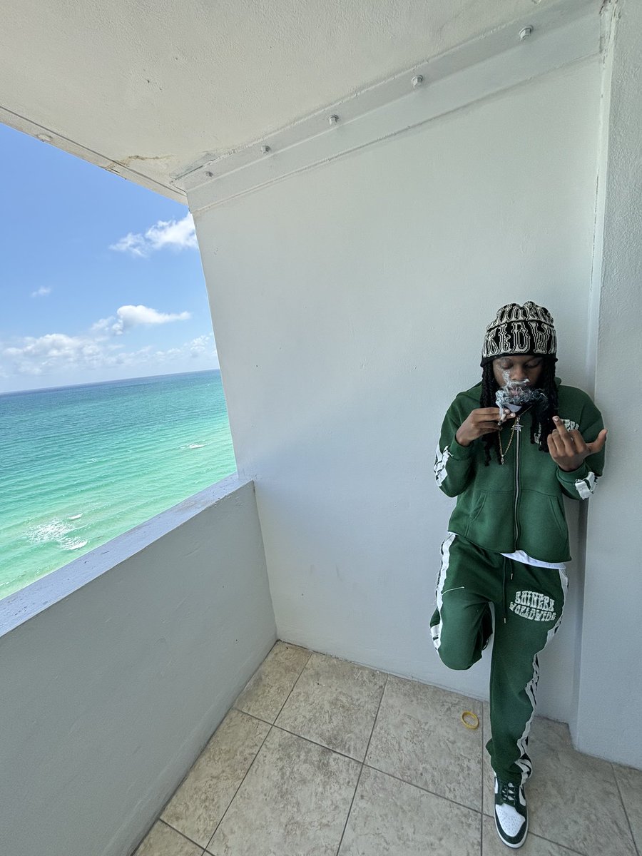 Wavy🌪️ tweet media
