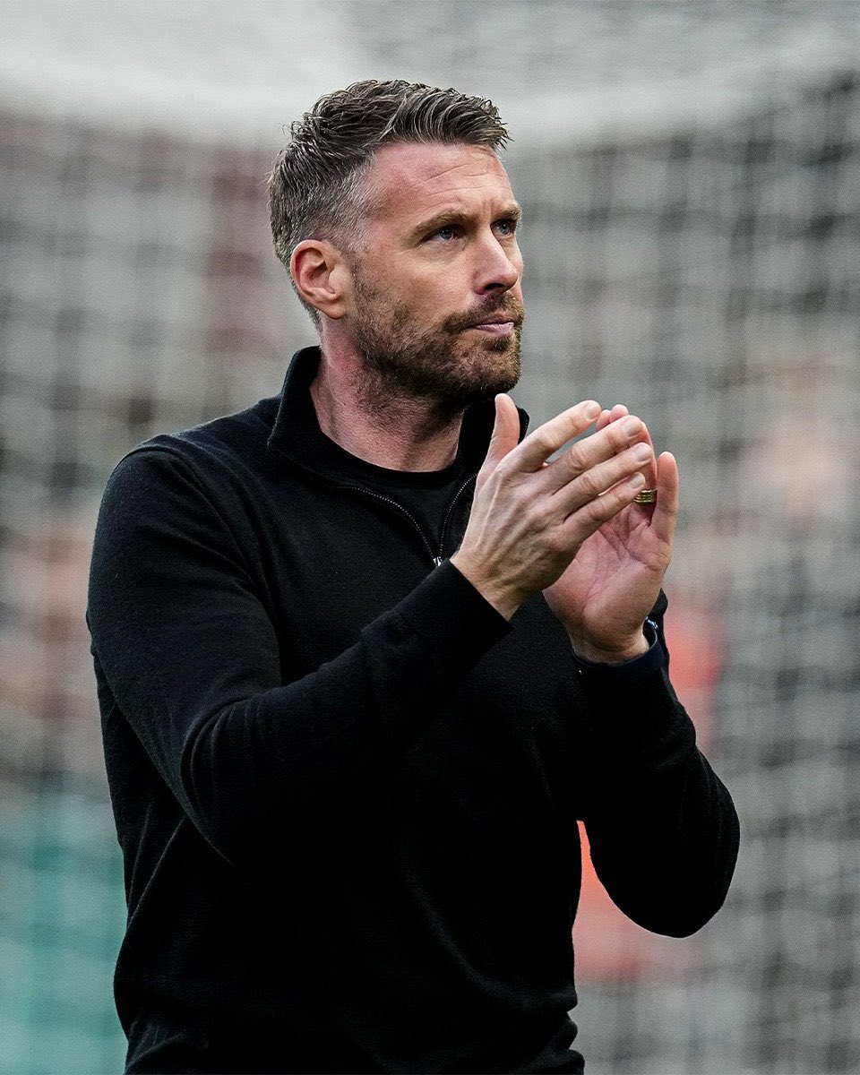 Luton Town FC tweet media
