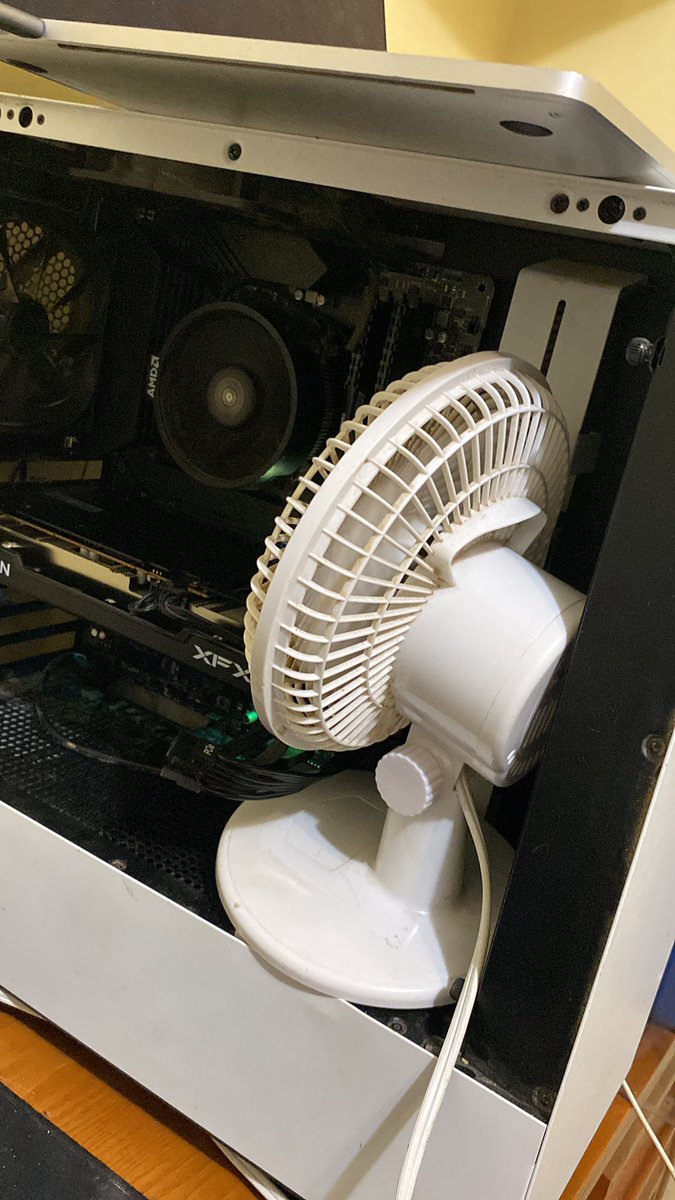 Open airflow concept, I’m lazy and don’t want to remove cables from dead fan hub/make sure it’s plugged in