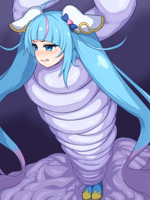 触手に吊るされ全身締め付けられてるキュアスカイ 