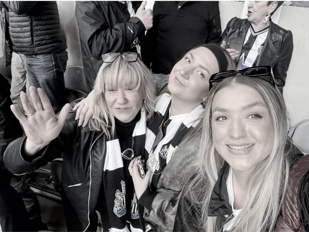 abbielye's tweet photo. Yesterday was BEAUTIFUL (&amp; stressful) #NUFC https://t.co/VS7IrbFfrX
