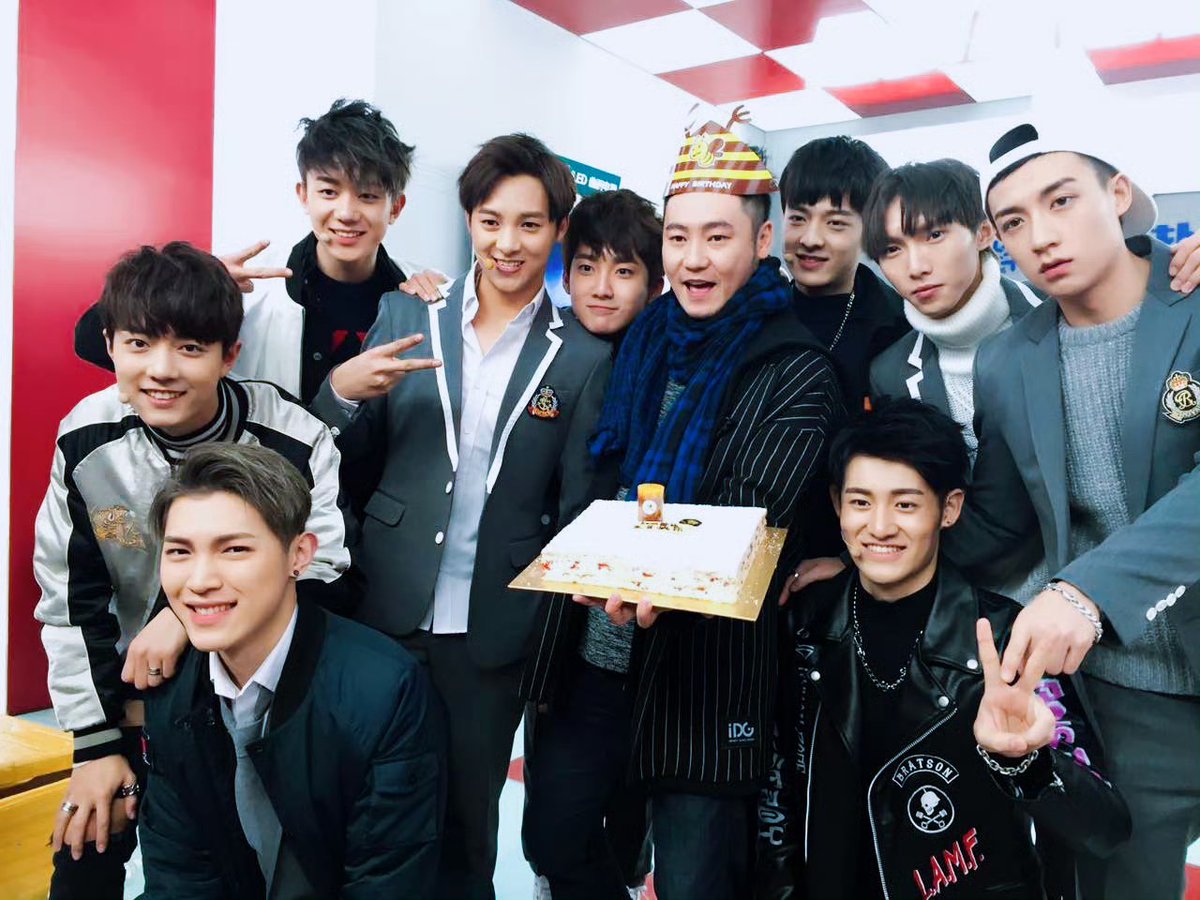 XiaoZhan Only tweet media