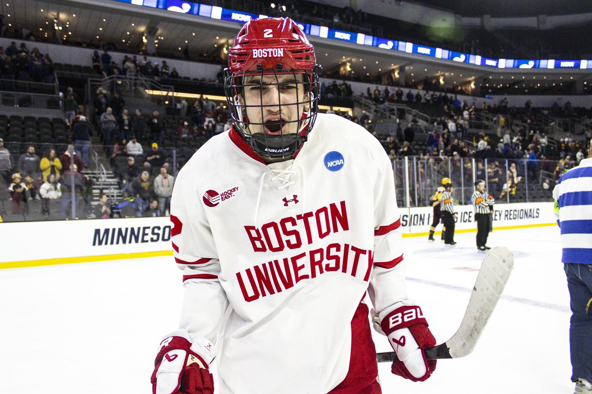 andrewrittphoto's tweet photo. @TerrierHockey was FIRED UP after clinching a spot in St. Paul in the @NCAAIceHockey Frozen Four‼️‼️

📸 for @TeamECH 

#ncaahockey #ncaaphotos #ncaa #hockey #cawlidgehawkey #buterriers #buhockey #bu #boston #bostonuniversity #collegehockey #photos #photograghy https://t.co/JEDT829g7x